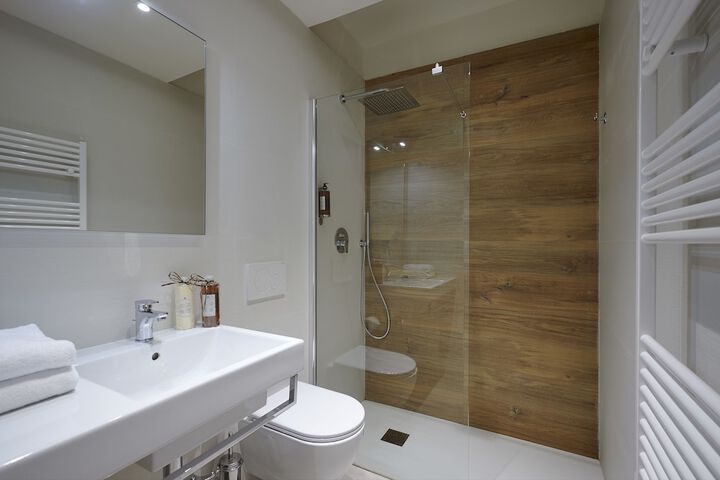 Bath Interior