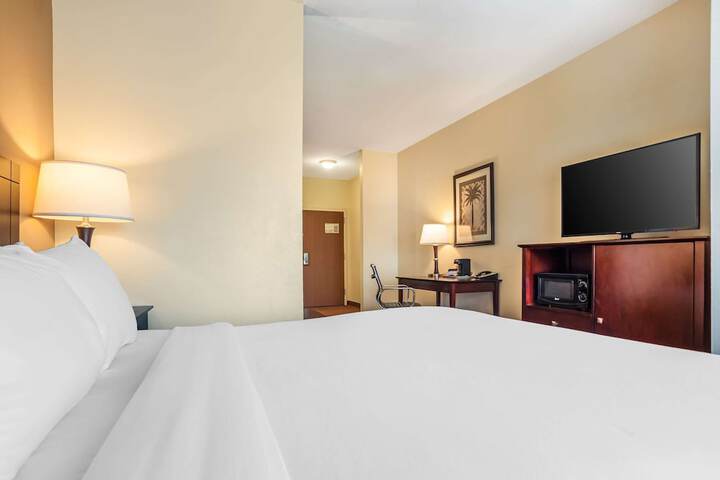 Room 7 of 47