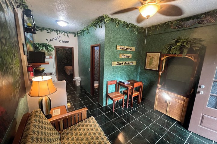 Room 54 of 88
