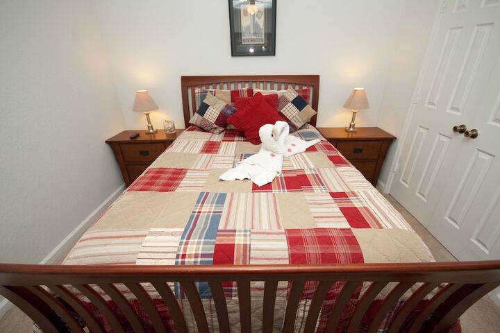 Room 3 of 52