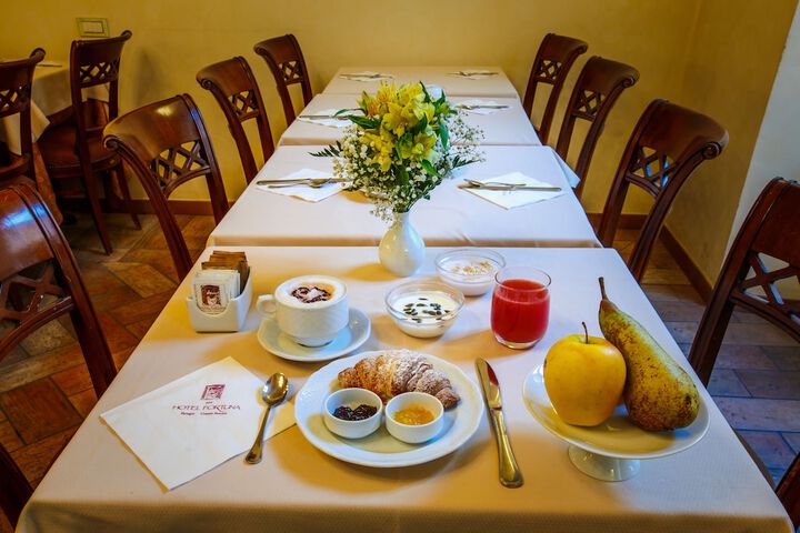 Breakfast/Coffee Service 30 of 66