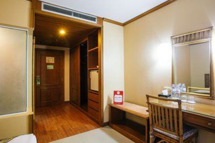 Room 19 of 27