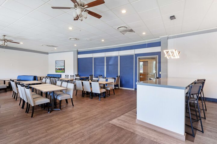 Breakfast area