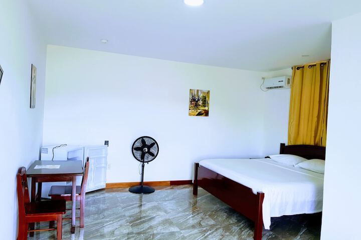 Room 15 of 35