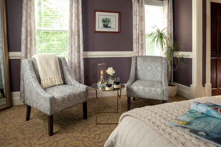 Room 4 of 25