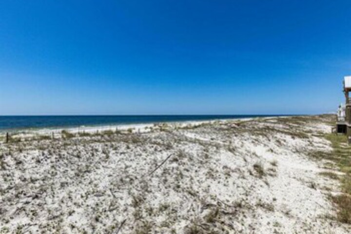 Beach 9 of 32