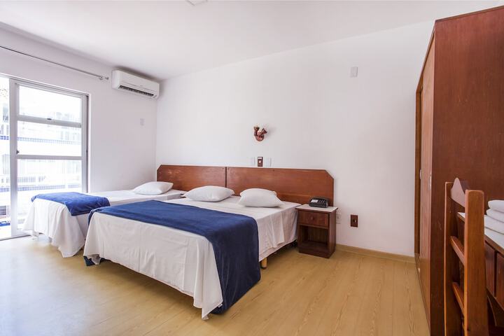 Room 22 of 170