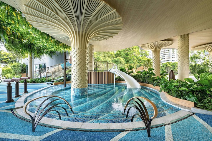 Pool 56 of 101