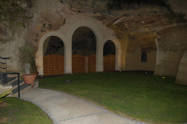 Property Grounds 32 of 44