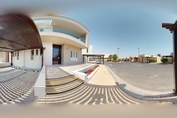 Hotel 166 of 182