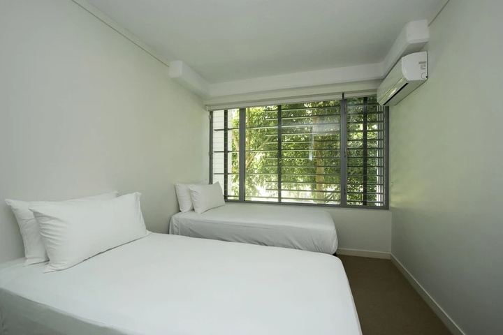 Room 2 of 13
