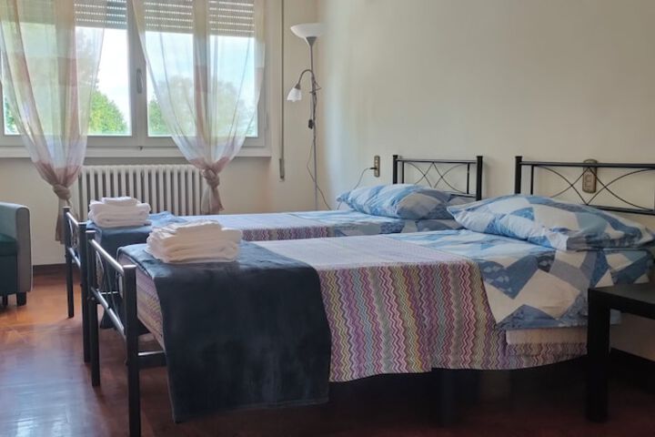 Room 50 of 71