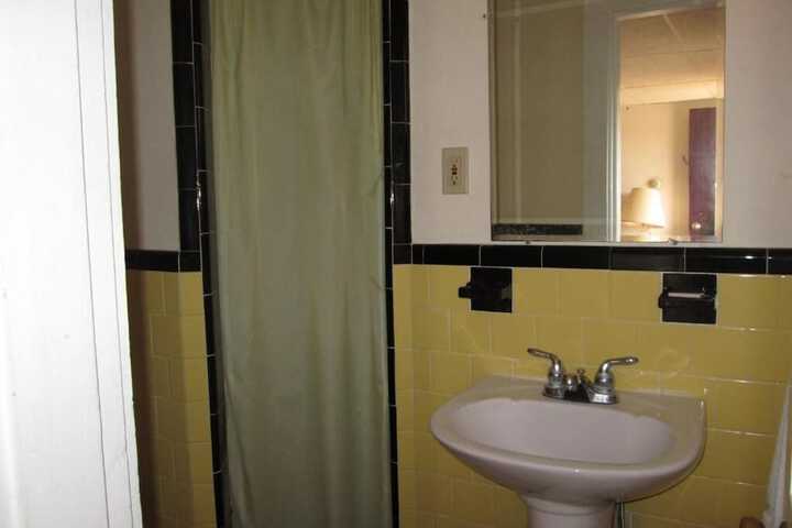 Room 18 of 20