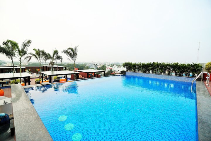 Pool 15 of 48