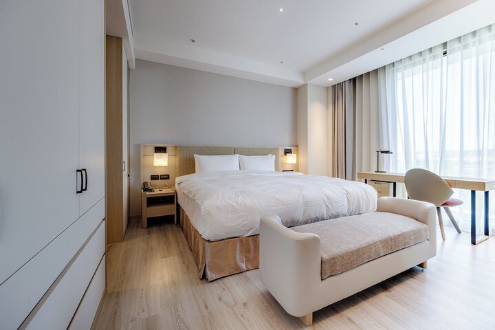 Room 7 of 85