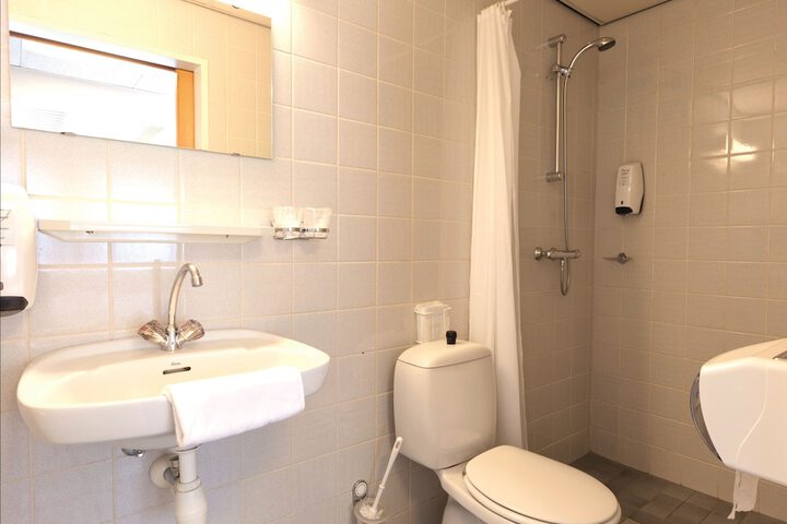Bath Interior
