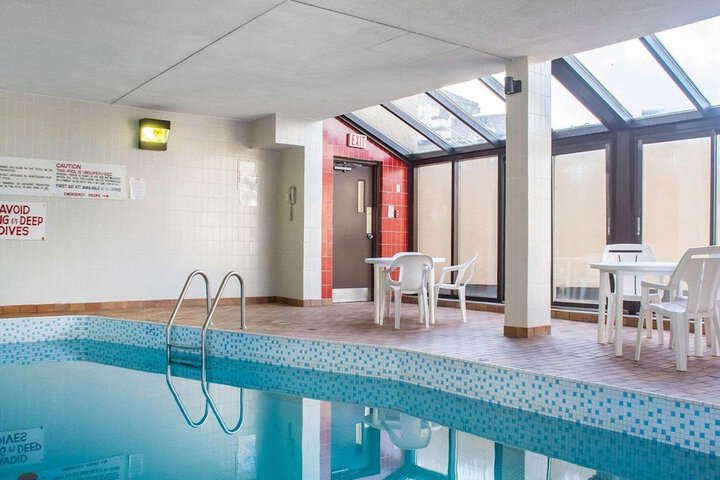 Pools & Facilities