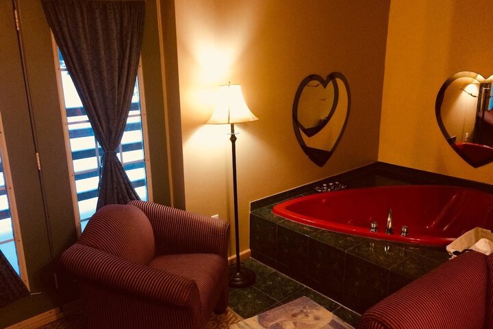 Hot Tub 42 of 75