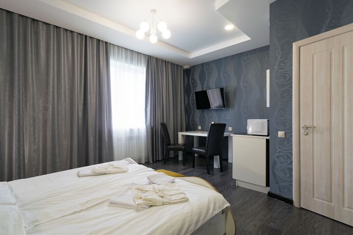 Room 14 of 101