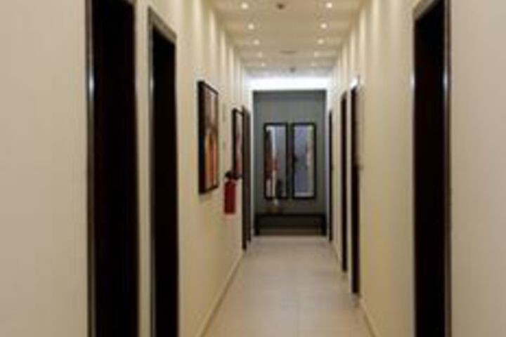Ballroom/Hall 8 of 19