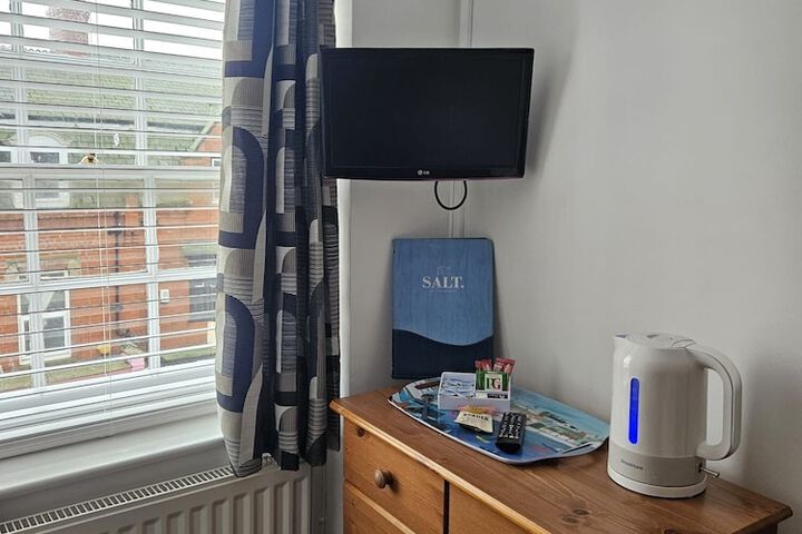 Room 10 of 21