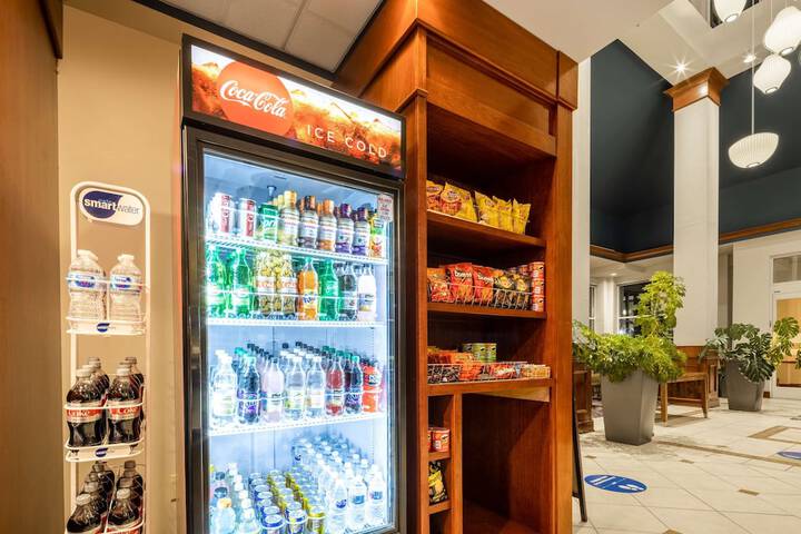 Snack bar