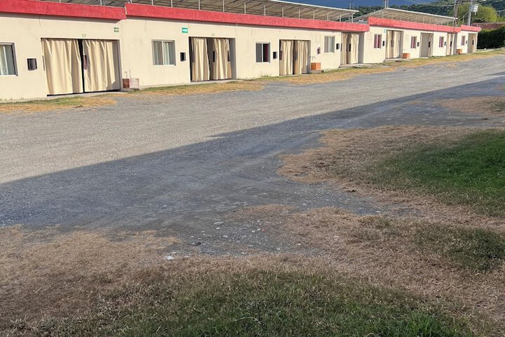 Hotel Exterior 16 of 19