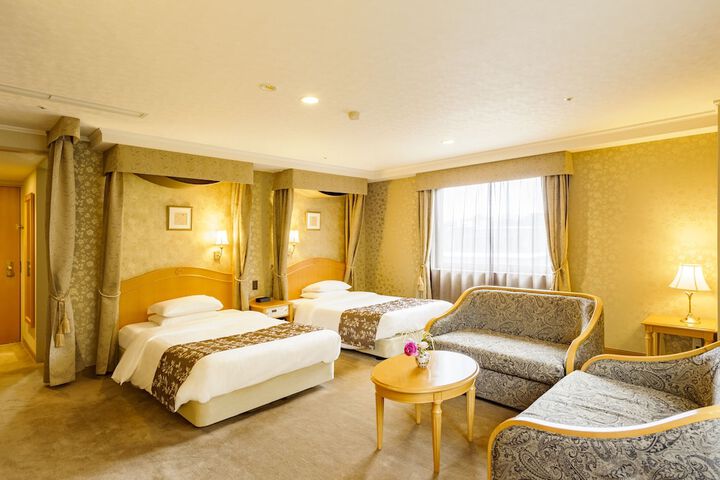 Room 21 of 117
