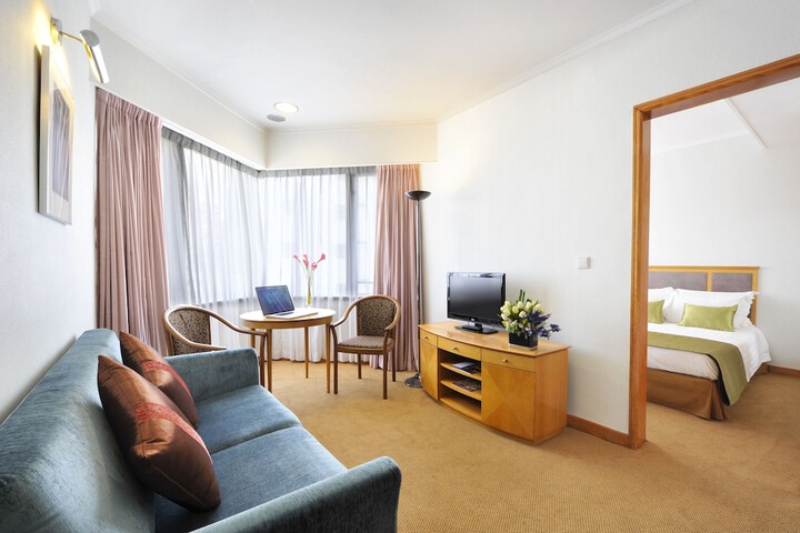 Room 39 of 60