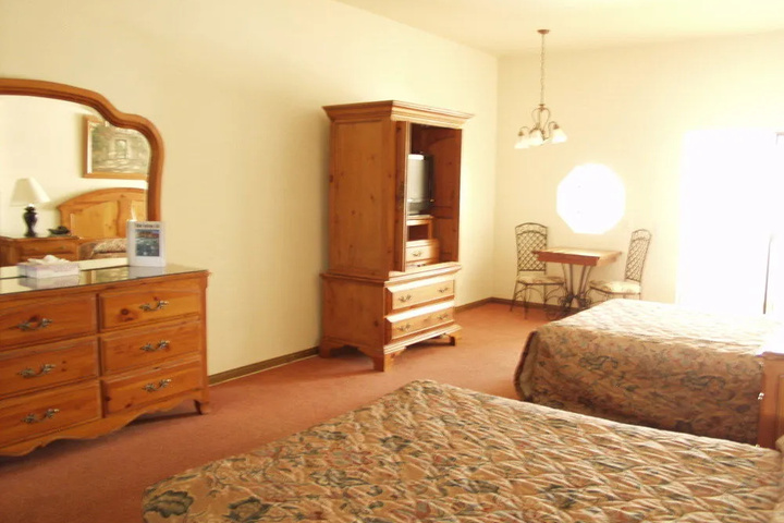 guest_rooms