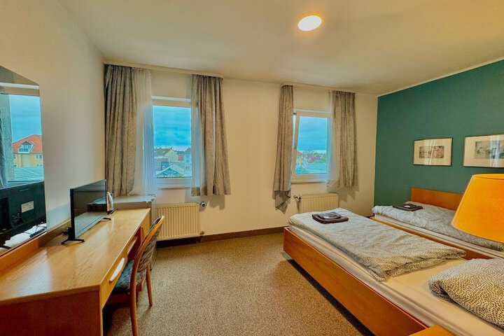 Room 41 of 54