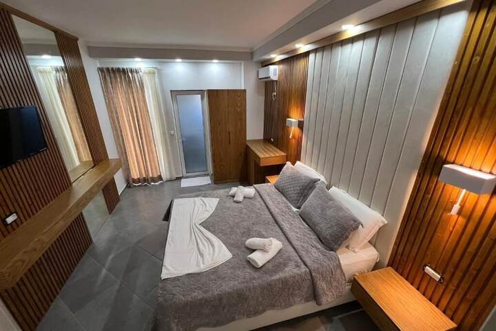 Room 59 of 191