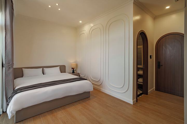 Room 26 of 71