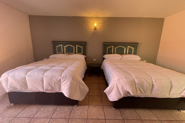 Room 6 of 50