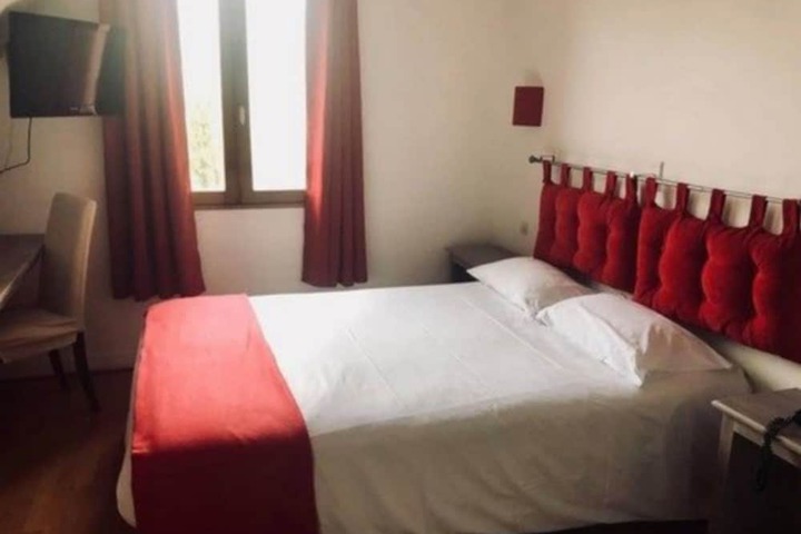 Room 14 of 54