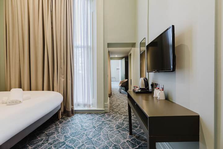 Room 167 of 263