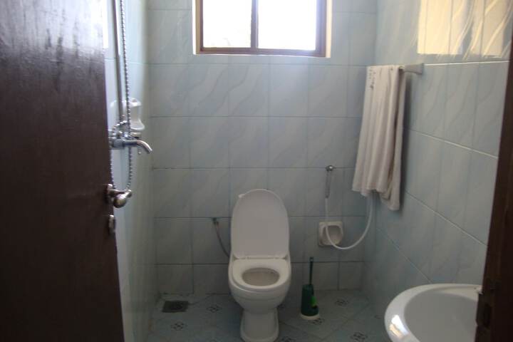 Room 37 of 82