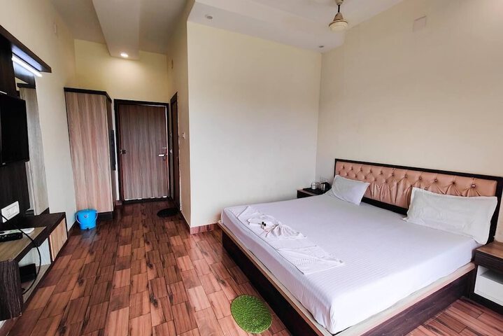 Room 35 of 125