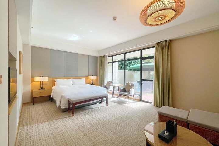Room 30 of 264