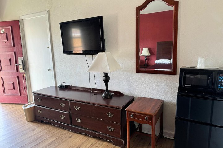 City Double Room (15 of 17)