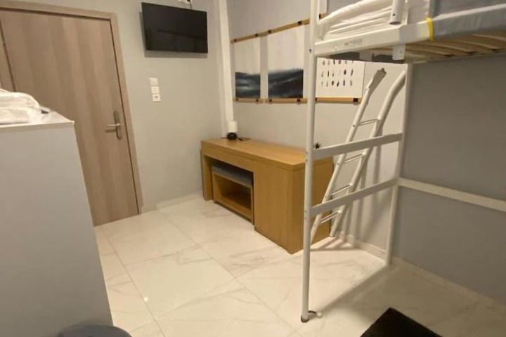 Room 5 of 26
