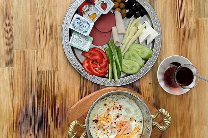 Breakfast/Coffee Service 20 of 27
