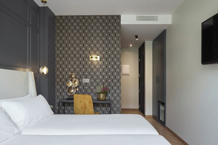 Room 18 of 39