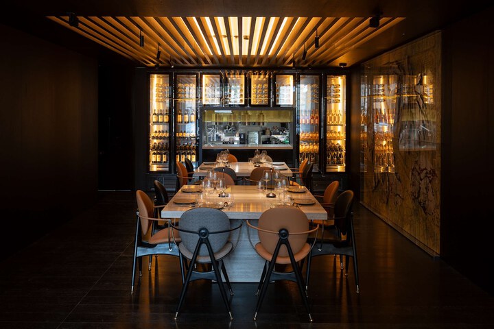 Dining 142 of 171