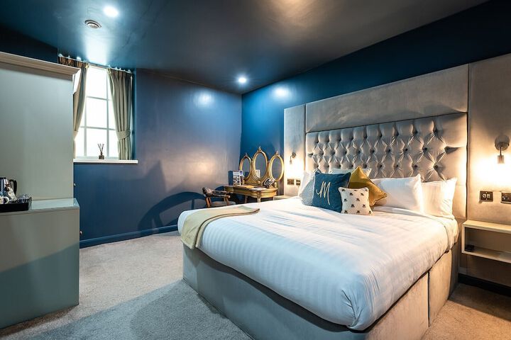Room 47 of 58