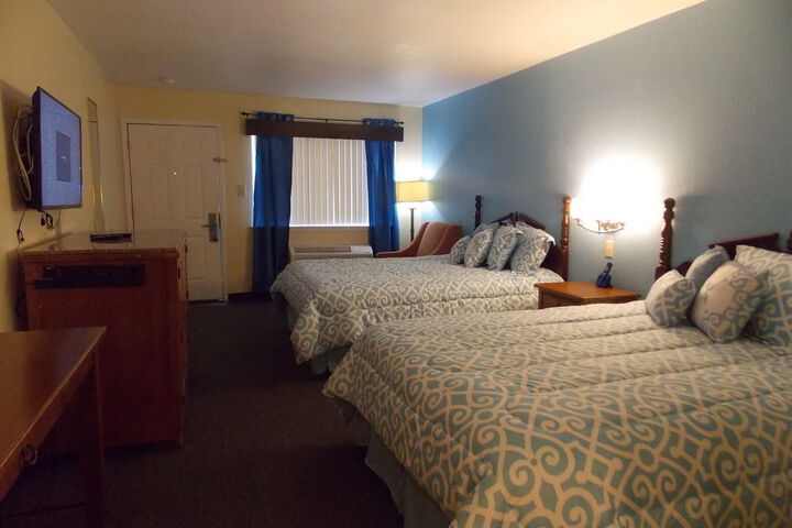 Room 44 of 128