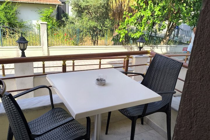Terrace/Patio 30 of 63