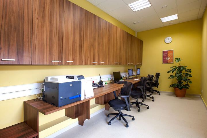 Business Center 101 of 117