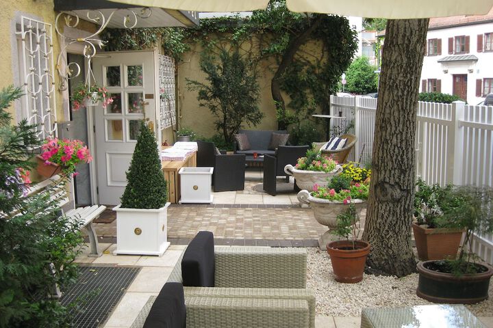 Terrace/Patio 105 of 113