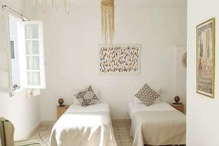 Room 32 of 155
